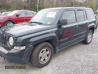 2014 Jeep Patriot Sport with VIN 1C4NJPBB7ED822885, listed as a IAAI auction lot 41947079 with 76,740 mi miles. Bid and sale history available at carsss.com. Image 17.