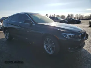 2018 BMW 3 Series 330i xDrive with VIN WBA8Z9C50JG827927, listed as a Copart auction lot 88681345 with 21,245 mi miles and Salvage Title. Bid and sale history available at carsss.com. Image 4.