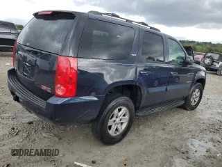 2007 GMC Yukon SLT with VIN 1GKFK13097J384794, listed as a Copart auction lot 72596384 with 198,381 mi miles and Salvage Title. Bid and sale history available at carsss.com. Image 3.