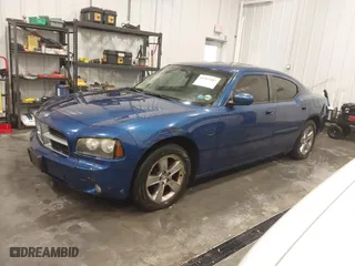 2010 Dodge Charger SXT with VIN 2B3CA3CV5AH112911, listed as a IAAI auction lot 41363942 with 189,735 mi miles. Bid and sale history available at carsss.com. Image 18.