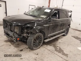 2021 Lincoln Navigator Reserve z VIN 5LMJJ2LT3MEL11572, wystawiony jako IAAI lot #41615607 z przebiegiem 94 792 mil mil oraz . Historia ofert i sprzedaży dostępna na DreamBid. Obrazek 16.
