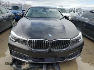 2017 BMW 7 Series 740i xDrive with VIN WBA7E4C3XHGV23345, listed as a Copart auction lot 40793704 with 71,046 mi miles. Bid and sale history available at carsss.com. Image 5.