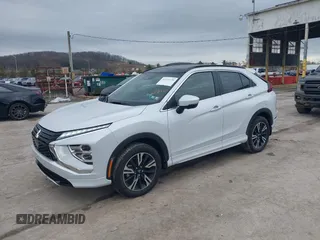 2024 Mitsubishi Eclipse Cross SE with VIN JA4ATWAA7RZ000716, listed as a IAAI auction lot 41221220 with 903 mi miles and . Bid and sale history available at DreamBid. Image 18.