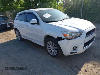 2011 Mitsubishi Outlander SE with VIN JA4AR4AU2BZ019130, listed as a IAAI auction lot 42527592 with 195,240 mi miles and . Bid and sale history available at DreamBid. Image 1.