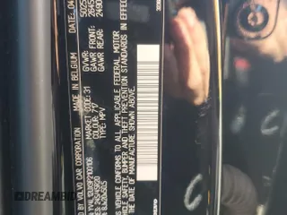 2023 Volvo XC40 Ultimate Dark Theme z VIN YV4L12UX9P2100106, wystawiony jako Copart lot #85582384 z przebiegiem 7 506 mil mil oraz Szkoda całkowita • Salvage title. Historia ofert i sprzedaży dostępna na DreamBid. Obrazek 13.