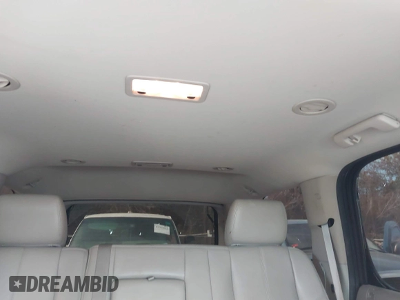 2012 GMC Yukon SLT with VIN 1GKS2CE06CR150096, listed as a IAAI auction lot 41703820 with 308,958 mi miles. Bid and sale history available at carsss.com. Image 20.