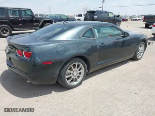 2013 Chevrolet Camaro LS with VIN 2G1FA1E34D9174206, listed as a IAAI auction lot 42115545 with 105,381 mi miles. Bid and sale history available at carsss.com. Image 4.