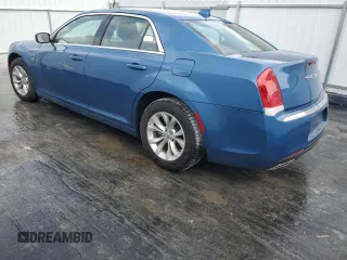 2023 Chrysler 300 Touring with VIN 2C3CCAAG7PH684089, listed as a Copart auction lot 62216334 with 1,803 mi miles and Salvage Title. Bid and sale history available at DreamBid. Image 2.