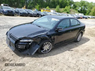 2011 Volkswagen Jetta SE с VIN 3VWDZ7AJ0BM368845, выставлен на аукционе Copart как лот 57645645 с пробегом 175 585 миль миль и Чистый • Clean title. История ставок и продаж доступна на DreamBid. Изображение 1.