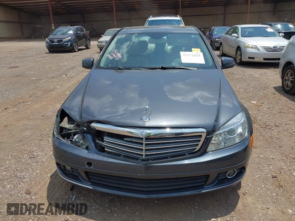 2010 Mercedes-Benz C 300 Sport z VIN WDDGF5EB4AF459962, wystawiony jako IAAI lot #42572621 z przebiegiem 229 948 mil mil oraz . Historia ofert i sprzedaży dostępna na DreamBid. Obrazek 6.