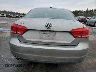 2012 Volkswagen Passat S w/Appearance with VIN 1VWAP7A39CC081677, listed as a Copart auction lot 89195925 with 207,362 mi miles and Salvage Title. Bid and sale history available at carsss.com. Image 6.