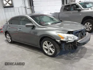 2014 Nissan Altima 2.5 S with VIN 1N4AL3APXEC113281, listed as a IAAI auction lot 41137374 with 124,357 mi miles. Bid and sale history available at carsss.com. Image 1.