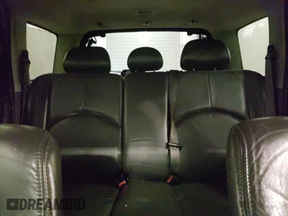 2005 Mazda Tribute i with VIN 4F2YZ92Z35KM49077, listed as a Copart auction lot 55406204 with 110,959 mi miles and Non Repairable. Bid and sale history available at carsss.com. Image 10.
