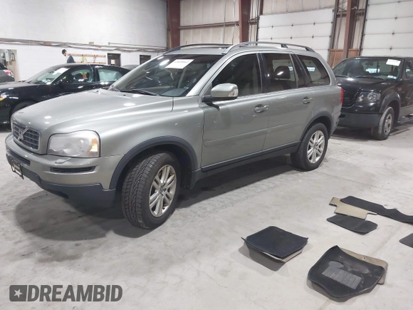 2007 Volvo XC90 I6 with VIN YV4CZ982071347164, listed as a IAAI auction lot 42020061 with 121,349 mi miles. Bid and sale history available at carsss.com. Image 2.
