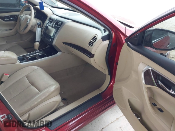 2014 Nissan Altima SL with VIN 1N4AL3AP9EC412891, listed as a IAAI auction lot 41768162 with 113,686 mi miles and . Bid and sale history available at DreamBid. Image 5.