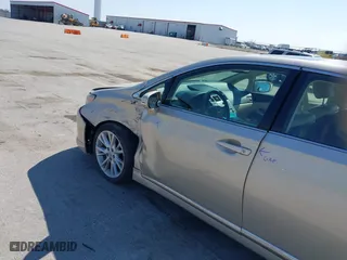 2011 Lexus HS 250h with VIN JTHBB1BA6B2047554, listed as a IAAI auction lot 41909454 with 128,500 mi miles. Bid and sale history available at carsss.com. Image 19.