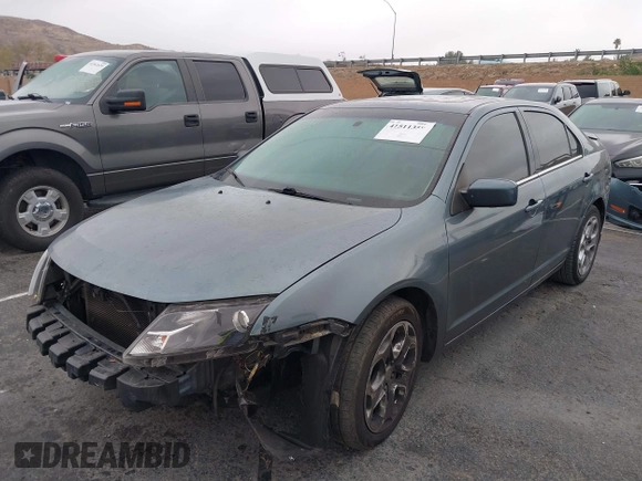 2011 Ford Fusion SE with VIN 3FAHP0HA4BR242326, listed as a IAAI auction lot 41511359 with 181,557 mi miles. Bid and sale history available at carsss.com. Image 2.