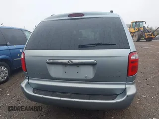 2004 Chrysler Town & Country Touring with VIN 2C4GP54L54R585259, listed as a IAAI auction lot 41934045 with 211,376 mi miles and . Bid and sale history available at DreamBid. Image 16.