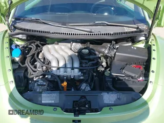 2000 Volkswagen Beetle GLS с VIN 3VWCA21C4YM435270, выставлен на аукционе IAAI как лот 42513670 с пробегом 105 466 миль миль и . История ставок и продаж доступна на DreamBid. Изображение 10.