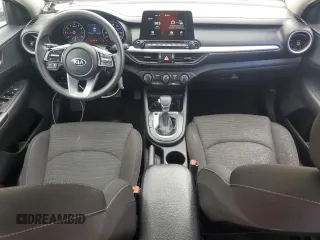 2021 Kia Forte LXS z VIN 3KPF24AD7ME312374, wystawiony jako Copart lot #59405995 z przebiegiem 111 897 mil mil oraz Czysty tytuł • Clean title. Historia ofert i sprzedaży dostępna na DreamBid. Obrazek 8.
