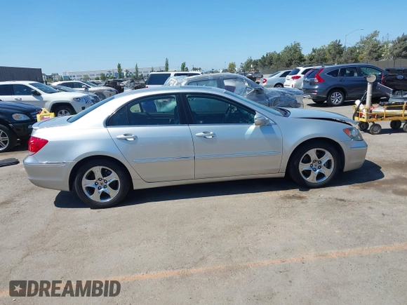 2006 Acura RL with VIN JH4KB16556C007009, listed as a IAAI auction lot 42544310 with 232,005 mi miles and . Bid and sale history available at DreamBid. Image 13.