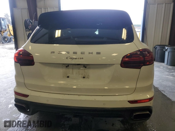 2018 Porsche Cayenne z VIN WP1AA2A24JKA01511, wystawiony jako Copart lot #47814185 z przebiegiem 58 151 mil mil oraz Szkoda całkowita • Salvage title. Historia ofert i sprzedaży dostępna na DreamBid. Obrazek 6.