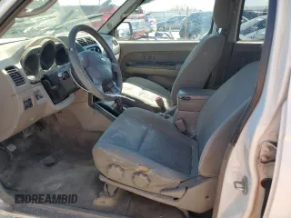 2004 Nissan Frontier XE z VIN 1N6ED27T04C479222, wystawiony jako Copart lot #50957035 z przebiegiem 198 723 mil mil oraz Czysty tytuł • Clean title. Historia ofert i sprzedaży dostępna na DreamBid. Obrazek 7.