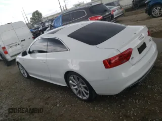 2015 Audi A5 Premium Plus z VIN WAUMFAFR4FA044188, wystawiony jako Copart lot #58410845 z przebiegiem 67 944 mil mil oraz Czysty tytuł • Clean title. Historia ofert i sprzedaży dostępna na DreamBid. Obrazek 2.
