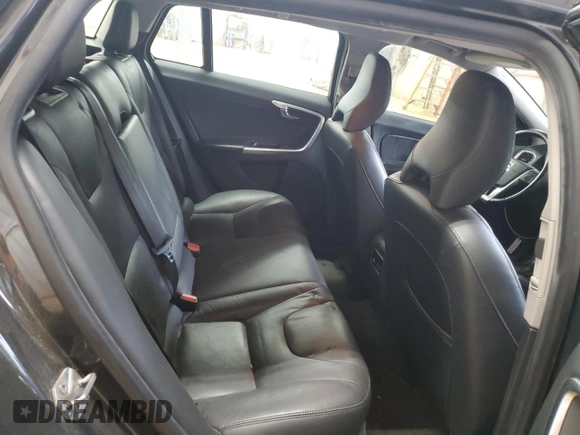 2015 Volvo V60 T5 Drive-E Platinum with VIN YV140MEM8F1261054, listed as a Copart auction lot 58130135 with 123,796 mi miles and Salvage title. Bid and sale history available at DreamBid. Image 10.