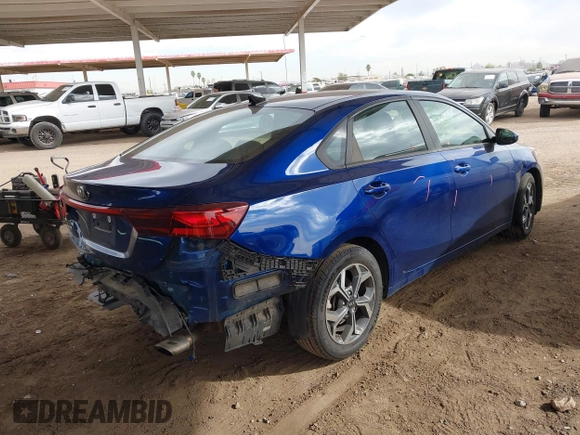 2020 Kia Forte LXS z VIN 3KPF24AD4LE223442, wystawiony jako IAAI lot #42026428 z przebiegiem 81 917 mil mil oraz . Historia ofert i sprzedaży dostępna na DreamBid. Obrazek 4.