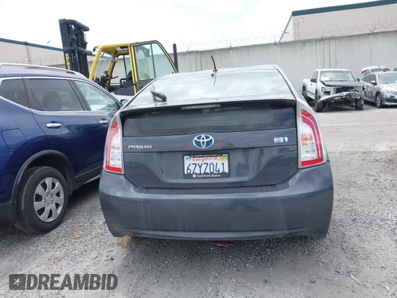 2013 Toyota Prius One with VIN JTDKN3DU9D5607855, listed as a IAAI auction lot 41728716 with 123,643 mi miles. Bid and sale history available at carsss.com. Image 17.