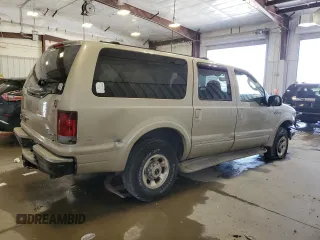 2005 Ford Excursion Limited with VIN 1FMNU43S55EC42397, listed as a Copart auction lot 57301215 with 182,860 mi miles and Non repairable. Bid and sale history available at DreamBid. Image 3.