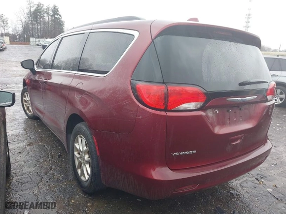 2020 Chrysler Voyager LXI with VIN 2C4RC1DG1LR260557, listed as a IAAI auction lot 41767908 with NaN miles. Bid and sale history available at carsss.com. Image 3.
