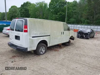 2007 Chevrolet Express Cargo with VIN 1GCGG25V271201283, listed as a IAAI auction lot 42094513 with Not Provided miles and . Bid and sale history available at DreamBid. Image 4.