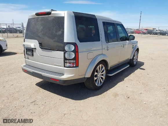2016 Land Rover LR4 HSE LUX with VIN SALAK2V69GA796137, listed as a IAAI auction lot 41955221 with NaN miles. Bid and sale history available at carsss.com. Image 4.