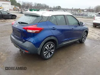 2019 Nissan Kicks SV with VIN 3N1CP5CU0KL507428, listed as a IAAI auction lot 41545204 with 133,163 mi miles. Bid and sale history available at carsss.com. Image 4.