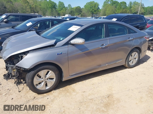 2013 Hyundai Sonata with VIN KMHEC4A46DA075948, listed as a IAAI auction lot 41994662 with 146,699 mi miles and . Bid and sale history available at carsss.com. Image 18.