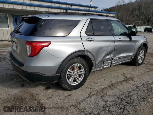 2022 Ford Explorer XLT with VIN 1FMSK8DH2NGB06154, listed as a Copart auction lot 45265545 with 93,803 mi miles and Salvage Title. Bid and sale history available at DreamBid. Image 3.