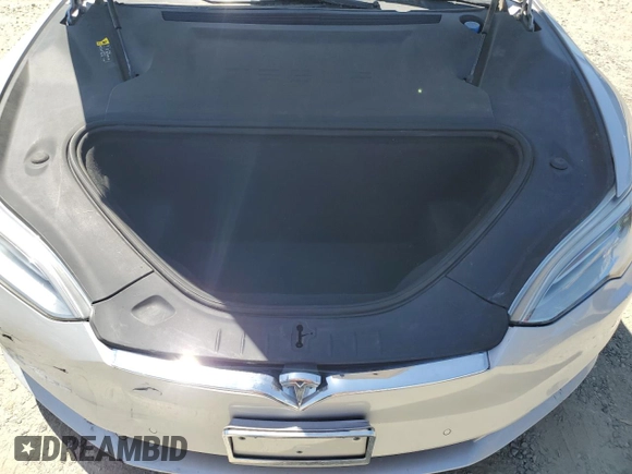 2016 Tesla Model S 90D с VIN 5YJSA1E23GF144496, выставлен на аукционе Copart как лот 64080845 с пробегом 34 847 миль миль и Списание • Salvage title. История ставок и продаж доступна на DreamBid. Изображение 11.
