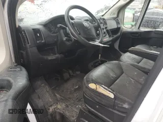 2018 Ram ProMaster Cargo with VIN 3C6URVJG2JE108281, listed as a Copart auction lot 44263195 with 210,691 mi miles and Clean Title. Bid and sale history available at carsss.com. Image 8.