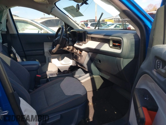 2022 Ford Maverick XL z VIN 3FTTW8E35NRA43009, wystawiony jako IAAI lot #41081135 z przebiegiem 23 522 mil mil oraz . Historia ofert i sprzedaży dostępna na DreamBid. Obrazek 5.