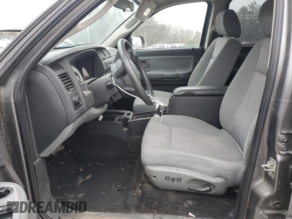 2010 Dodge Dakota Bighorn/Lonestar with VIN 1D7CW3GP5AS130822, listed as a Copart auction lot 42523155 with 103,081 mi miles and Salvage Title. Bid and sale history available at carsss.com. Image 7.