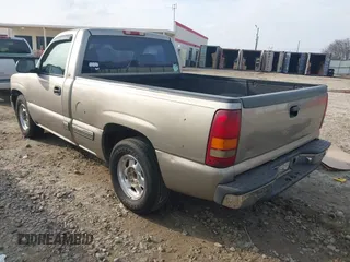 1999 Chevrolet Silverado 1500 with VIN 1GCEC14W8XZ104775, listed as a IAAI auction lot 41507939 with 252,951 mi miles. Bid and sale history available at carsss.com. Image 3.