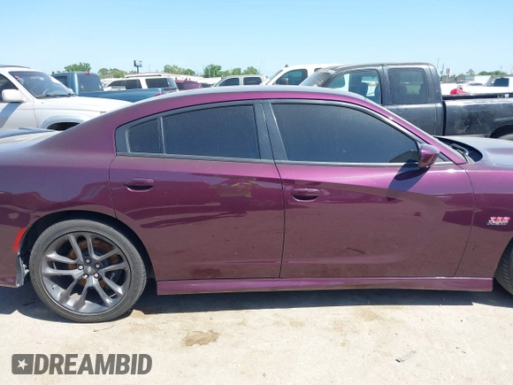 2020 Dodge Charger Scat Pack Widebody z VIN 2C3CDXGJ8LH190207, wystawiony jako IAAI lot #42003361 z przebiegiem 9 945 mil mil oraz . Historia ofert i sprzedaży dostępna na DreamBid. Obrazek 13.