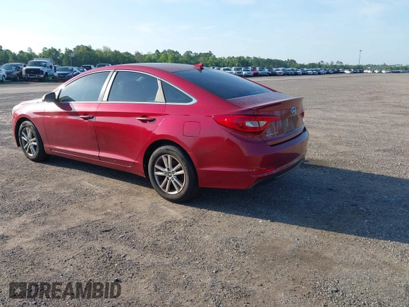 2016 Hyundai Sonata SE z VIN 5NPE24AF1GH349434, wystawiony jako IAAI lot #42555667 z przebiegiem 178 592 mil mil oraz . Historia ofert i sprzedaży dostępna na DreamBid. Obrazek 3.