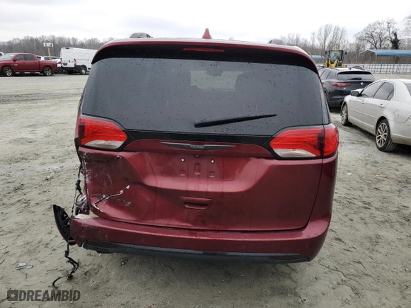 2019 Chrysler Pacifica Touring L with VIN 2C4RC1BG7KR733430, listed as a Copart auction lot 45912025 with 93,340 mi miles and Salvage Title. Bid and sale history available at carsss.com. Image 6.