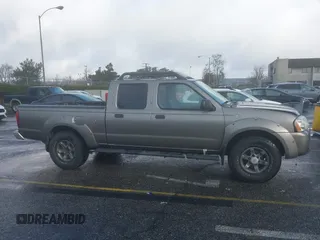 2003 Nissan Frontier SE z VIN 1N6ED29X03C442590, wystawiony jako IAAI lot #41556203 z przebiegiem 364 792 mil mil oraz . Historia ofert i sprzedaży dostępna na DreamBid. Obrazek 13.