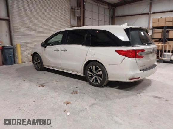 2018 Honda Odyssey Elite with VIN 5FNRL6H94JB034739, listed as a IAAI auction lot 41242506 with 96,982 mi miles and . Bid and sale history available at DreamBid. Image 3.