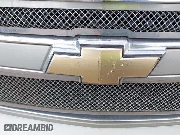 2007 Chevrolet Tahoe LS with VIN 1GNFC13C57R417897, listed as a IAAI auction lot 42588952 with 212,919 mi miles and . Bid and sale history available at DreamBid. Image 6.