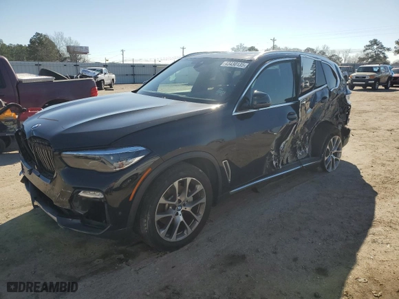 2020 BMW X5 xDrive40i with VIN 5UXCR6C08L9B51977, listed as a Copart auction lot 43430135 with 0 mi miles and Non Repairable. Bid and sale history available at carsss.com. Image 1.